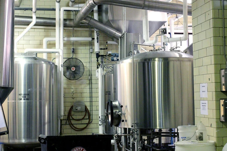 Microbrewery: 8 stages where microbiology can impact your beer's quality. - BioMire, Smarter Microbiology